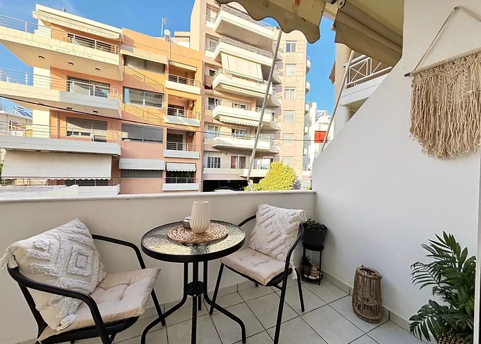 Lynne's Harmony Chania Ханья