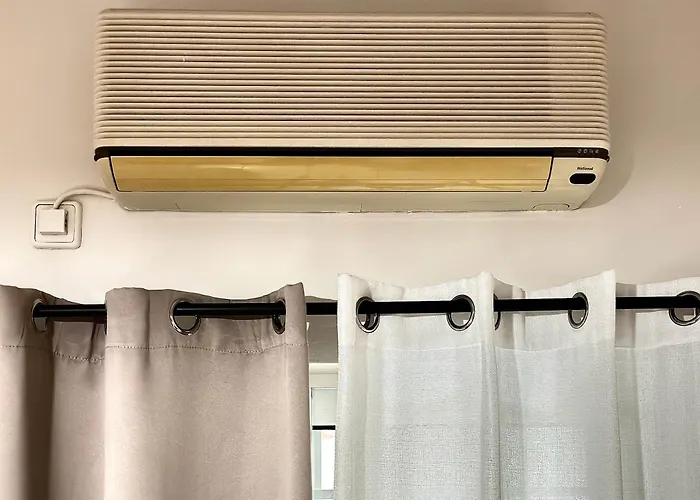 Lynne's Harmony Chania *