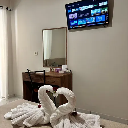 Lynne's Harmony Chania Χανιά